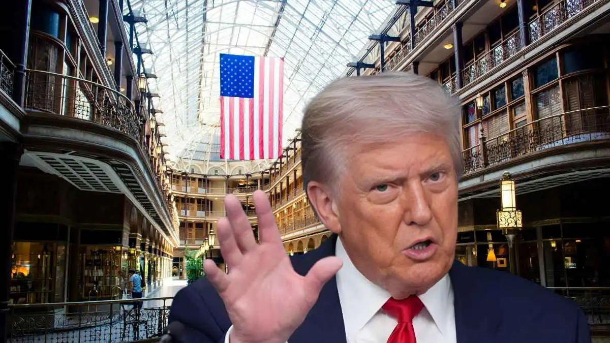 Trump Ancam Kanada dengan tarif 100% jika Ottawa dekat dengan China. Simak dampak besar bagi ekonomi dan industri global hari ini.